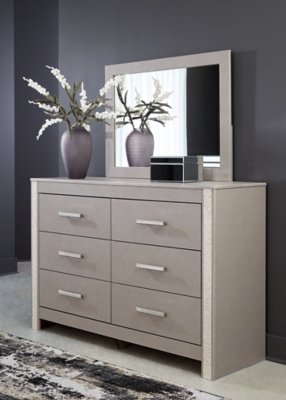 Surancha Full Panel Bed, Dresser and Mirror - Image 9