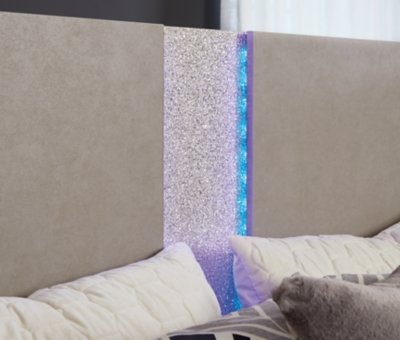 Surancha Queen/Full Panel Headboard, Dresser and Mirror - Image 7