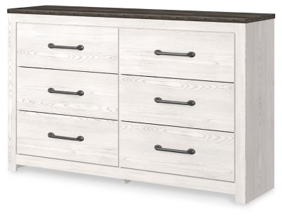 Gerridan King Panel Bed, Dresser and Nightstand - Image 4