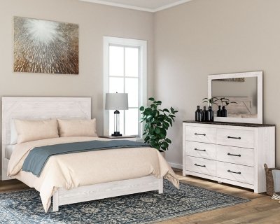 Gerridan Queen Panel Bed, Dresser and Mirror - Image 4