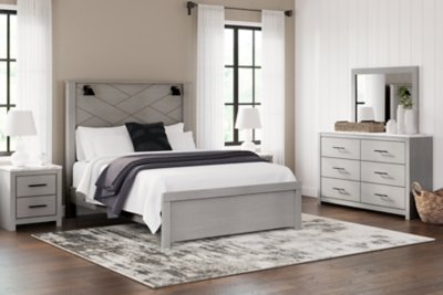 Cottonburg Queen Panel Bed, Dresser and Mirror - Image 11
