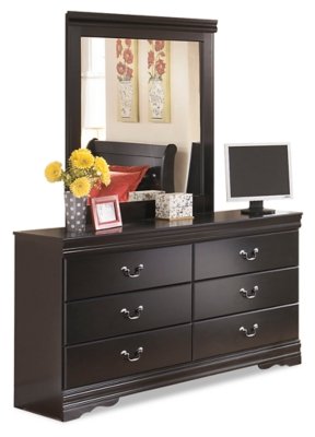 Huey Vineyard Full Sleigh Bed with Mirrored Dresser and 2 Nightstands - Image 3
