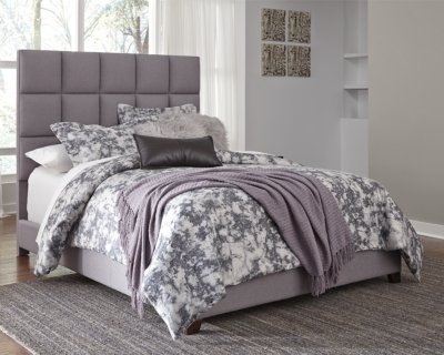 Dolante Queen Upholstered Bed - Image 3