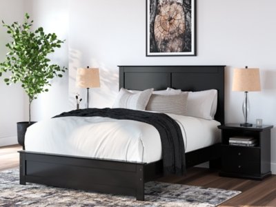 Maribel Queen Panel Bed with Dresser and Mirror - Image 17