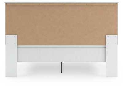 Bostwick Shoals King Panel Bed, Dresser, Mirror and Chest - Image 13