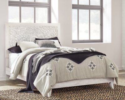 Paxberry Queen Panel Headboard - Image 3