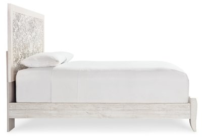 Paxberry Queen Panel Bed, Dresser, 2 Chests and 2 Nightstands - Image 8