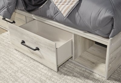 Cambeck Full Panel Bed with Storage, Chest and Nightstand - Image 22