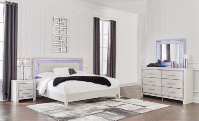 Zyniden King Upholstered Panel Bed, Dresser and Mirror - Image 8