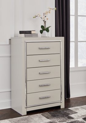 Zyniden Queen Upholstered Panel Bed, Dresser, Mirror, Chest and 2 Nightstands - Image 14