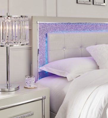 Zyniden Queen Upholstered Panel Bed, Dresser, Mirror, Chest and 2 Nightstands - Image 15