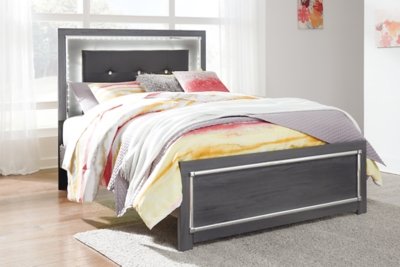 Lodanna Full Upholstered Panel Bed, Dresser, Mirror, and Nightstand - Image 18