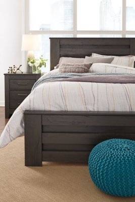 Brinxton Queen Panel Bed - Image 7