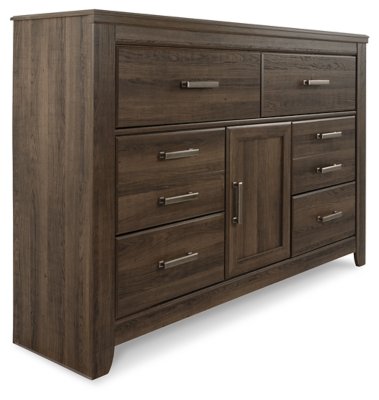 Juararo Queen Poster Bed, 2 Dressers, Mirror and 2 Nightstands - Image 4