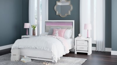 Altyra Full Panel Bed, Dresser, Mirror and Nightstand - Image 21