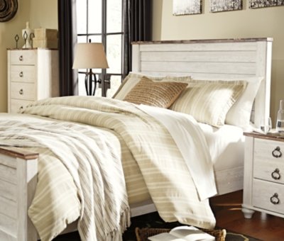 Willowton Queen Panel Headboard - Image 6