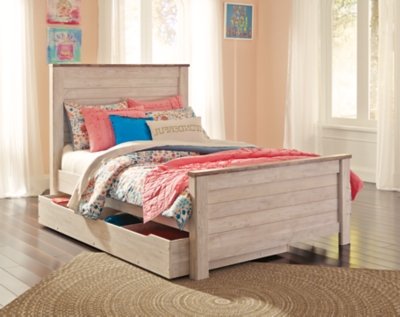 Willowton Full Panel Headboard - Image 10