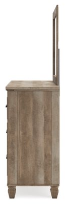Yarbeck Dresser and Mirror - Image 7
