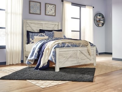 Bellaby Queen Crossbuck Panel Bed and 2 Nightstands - Image 4