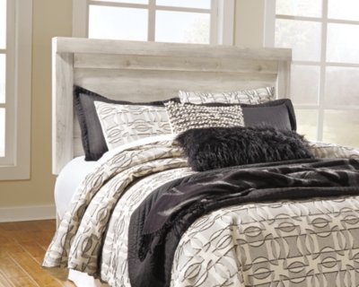 Bellaby Queen Panel Bed - Image 6