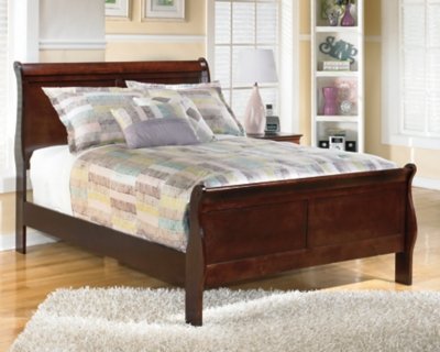 Alisdair Full Sleigh Bed and Nightstand - Image 9