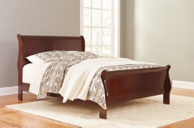 Alisdair King Sleigh Bed, Dresser, Mirror and Nightstand - Image 12