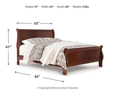 Alisdair Queen Sleigh Bed, Dresser, Mirror, and Chest - Image 6