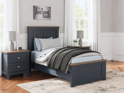 Landocken Twin Panel Bed, Dresser and Mirror - Image 15