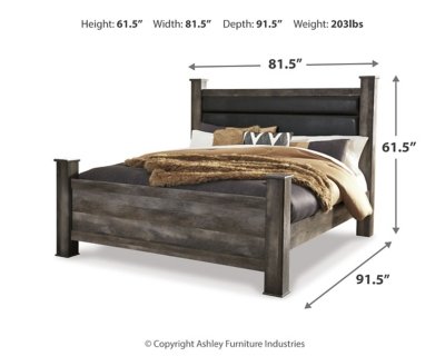 Wynnlow King Poster Bed, Dresser, Mirror and Nightstand - Image 6