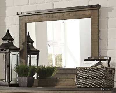 Trinell Queen Poster Bed, Dresser, Mirror, Chest and 2 Nightstands - Image 16