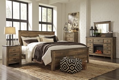Trinell King/California King Panel Headboard - Image 6