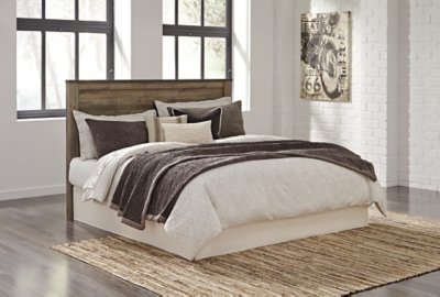 Trinell King/California King Panel Headboard - Image 4