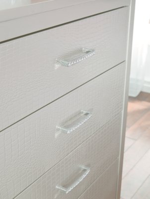 Olivet Chest of Drawers - Image 4