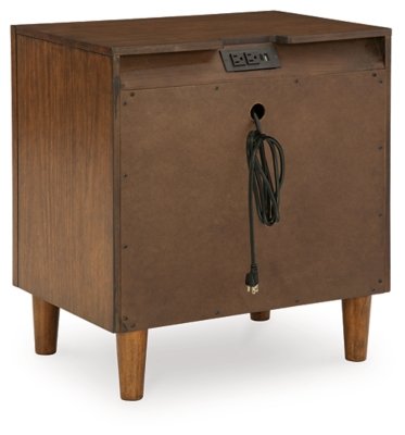 Lyncott Queen Upholstered Bed, Dresser, Mirror and Nightstand - Image 9