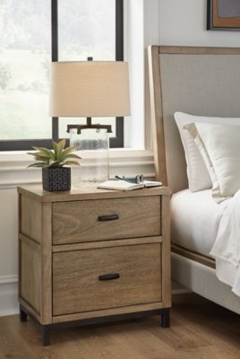 Tomtyn Nightstand - Image 3