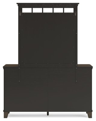 Shawbeck Queen Panel Bed, Dresser, Mirror and Nightstand - Image 6