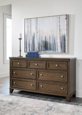 Shawbeck Dresser - Image 3