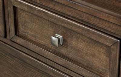 Shawbeck Queen Panel Bed, Dresser and Mirror - Image 21