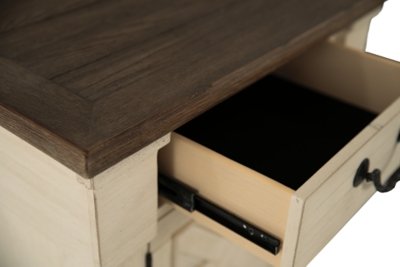 Bolanburg Nightstand - Image 7