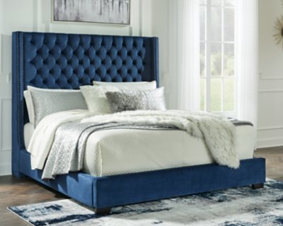 Coralayne King Upholstered Bed - Image 3