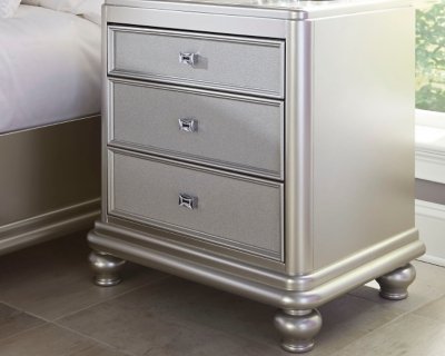 Coralayne Nightstand - Image 3