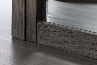 Montillan King Panel Bed, Dresser and Mirror - Image 8