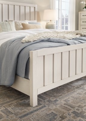 Shaybrock King Panel Bed - Image 5