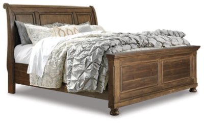 Flynnter Queen Sleigh Bed, Dresser, Mirror and 2 Nightstands - Image 3