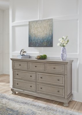 Lettner Dresser - Image 4
