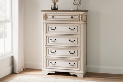 Realyn Queen Upholstery Panel Bed, Dresser, Chest, Nightstand, and Vanity Set - Image 28