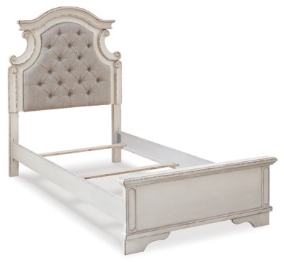 Realyn Twin Upholstered Panel Bed and Nightstand - Image 3