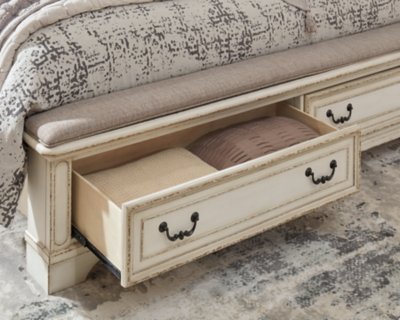 Realyn King Upholstered Panel Bed, Dresser, Mirror and Nightstand - Image 15