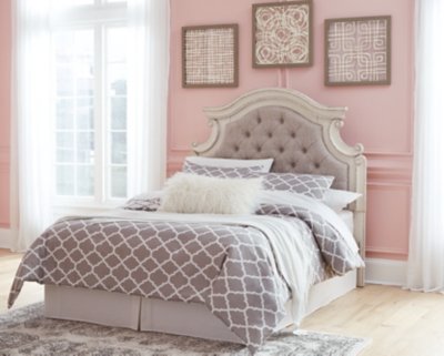 Realyn Full Upholstered Panel Headboard - Image 4