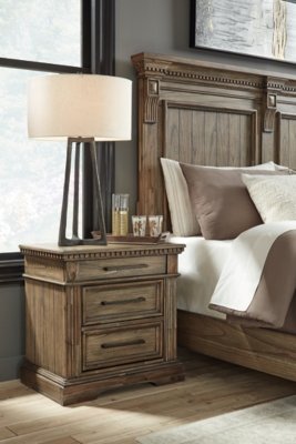 Markenburg Nightstand - Image 3